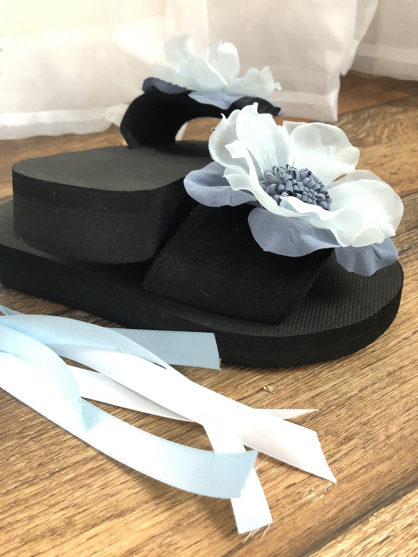 Cornflower Blues Lady Slides