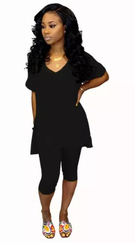 Tunic Capri Leggings 2 Piece Set (4 Colors, Up to size 2XL!)