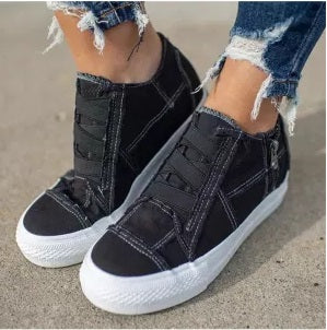 POP! Stock - Weathered Canvas Zipper Sneak