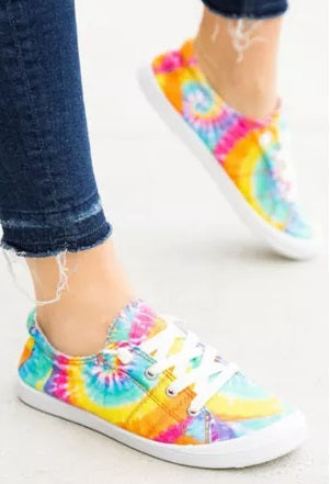 Tie Dye Sneaks!