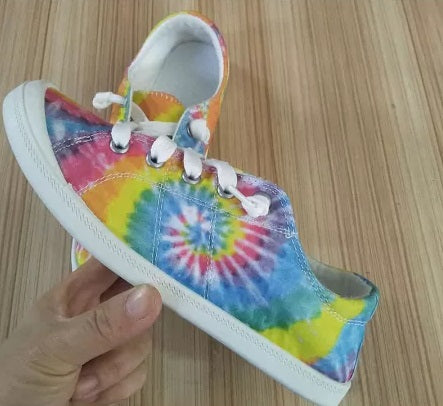 Tie Dye Sneaks!